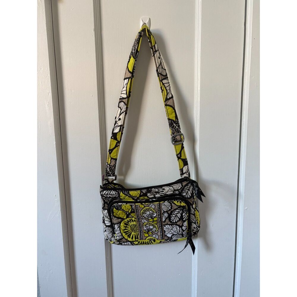 Vera Bradley Citron Retired Crossbody Purse Shoulder Bag Green Chartreuse Floral